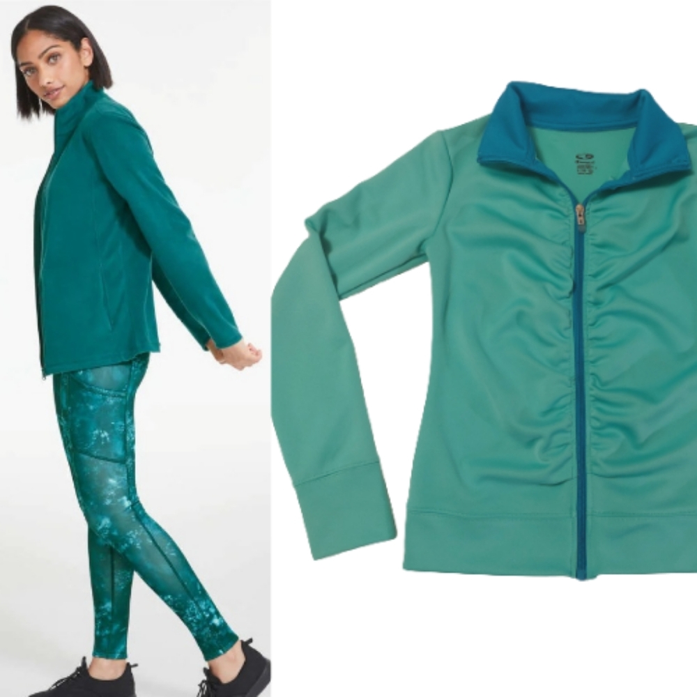 Teal + blue sports jacket 🐋